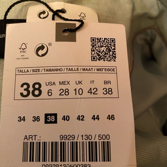 NWT. Zara Green Basic Slim Fit Blazer. Size 6. - Picture 8 of 11